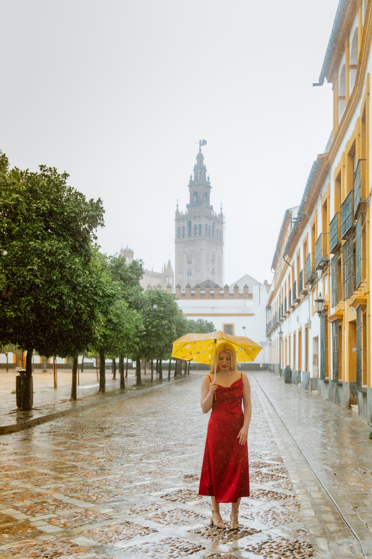 BARRIO SANTA CRUZ (OLD TOWN)