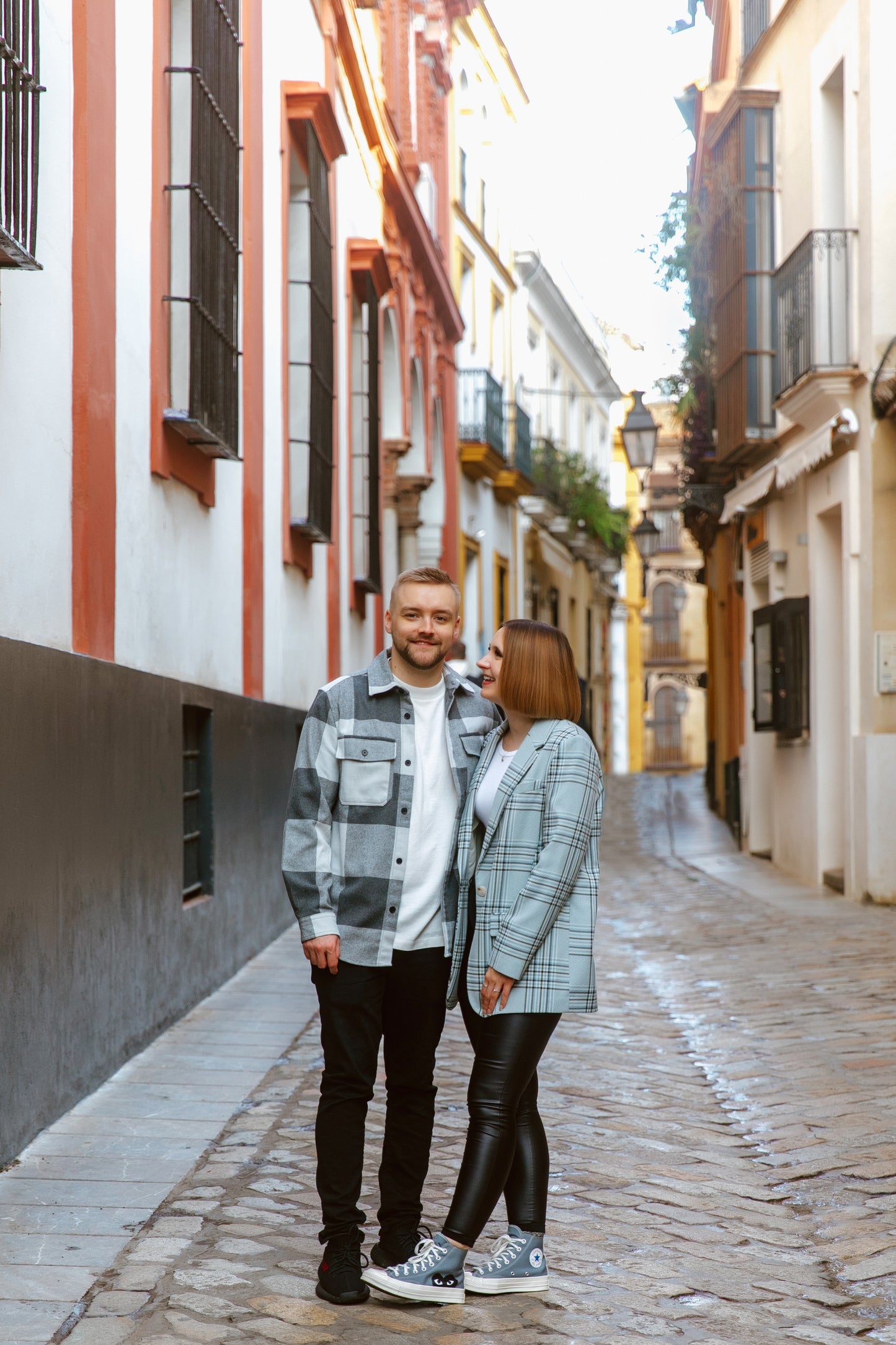 BARRIO SANTA CRUZ (OLD TOWN)