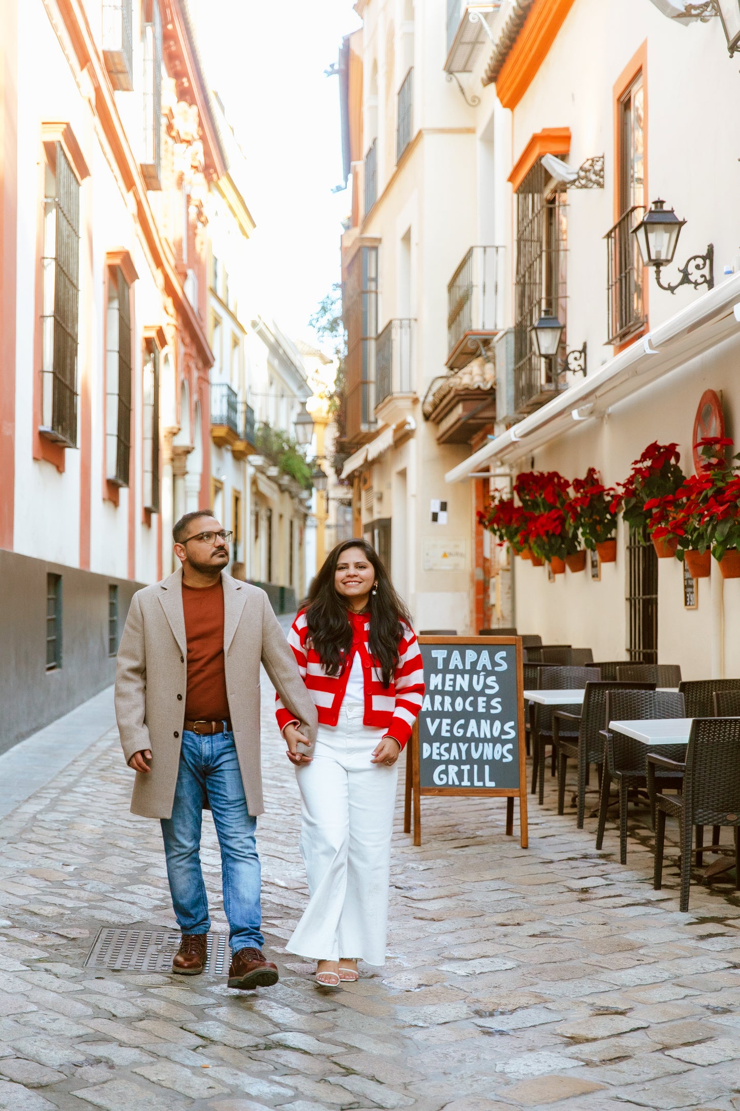 BARRIO SANTA CRUZ (OLD TOWN)