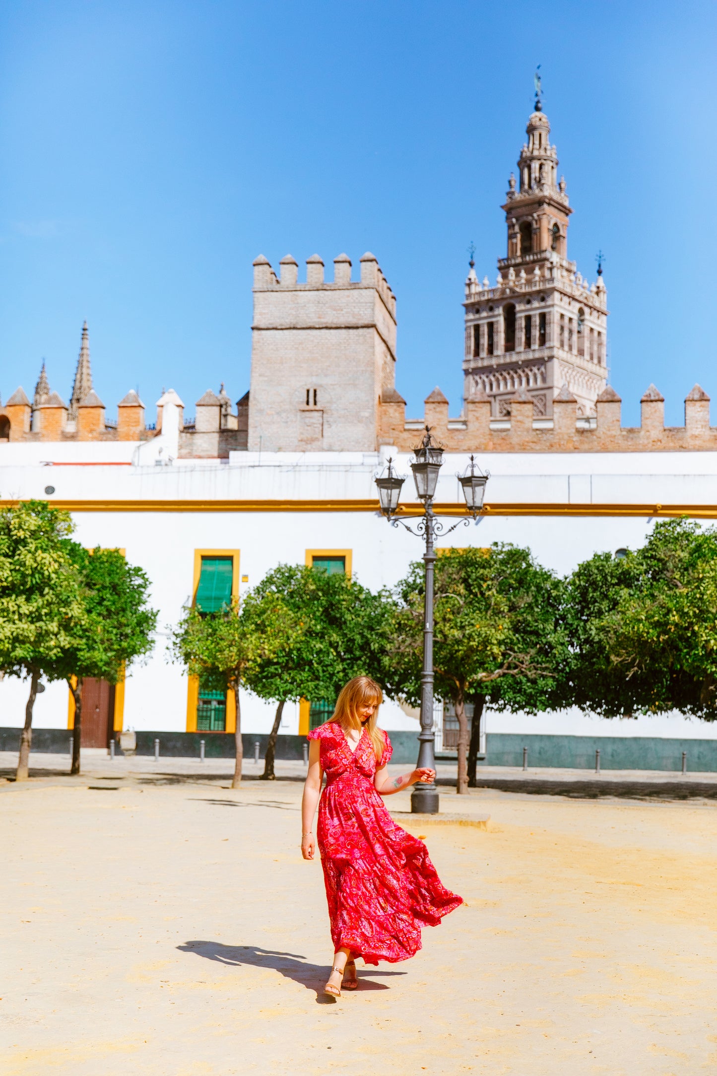 BARRIO SANTA CRUZ (OLD TOWN)