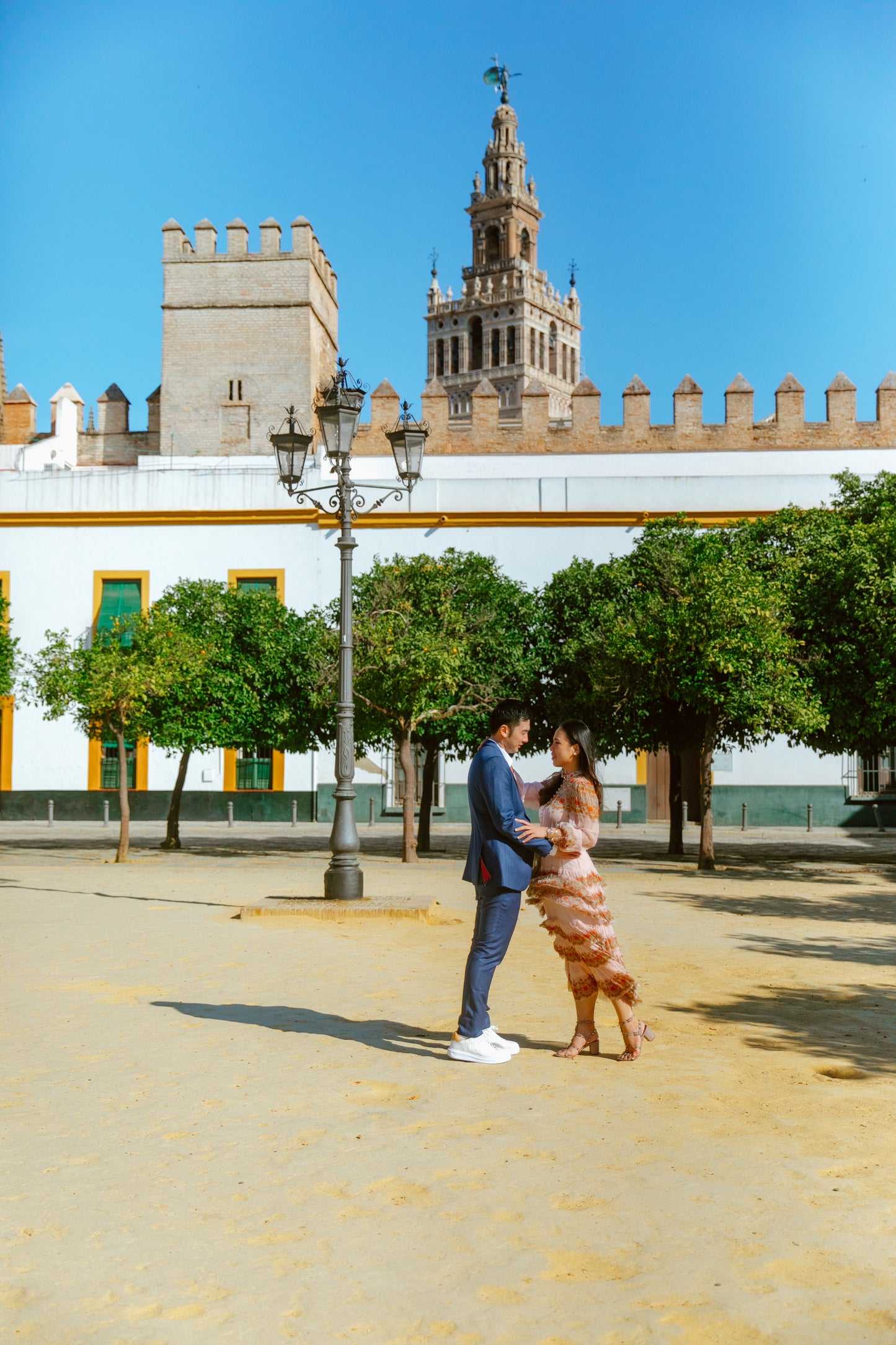 BARRIO SANTA CRUZ (OLD TOWN)