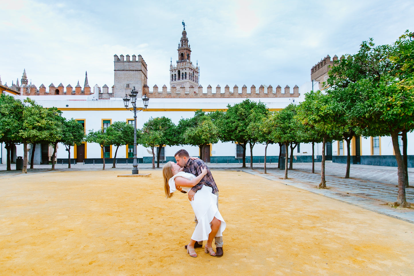 COUPLE PHOTO SESSION