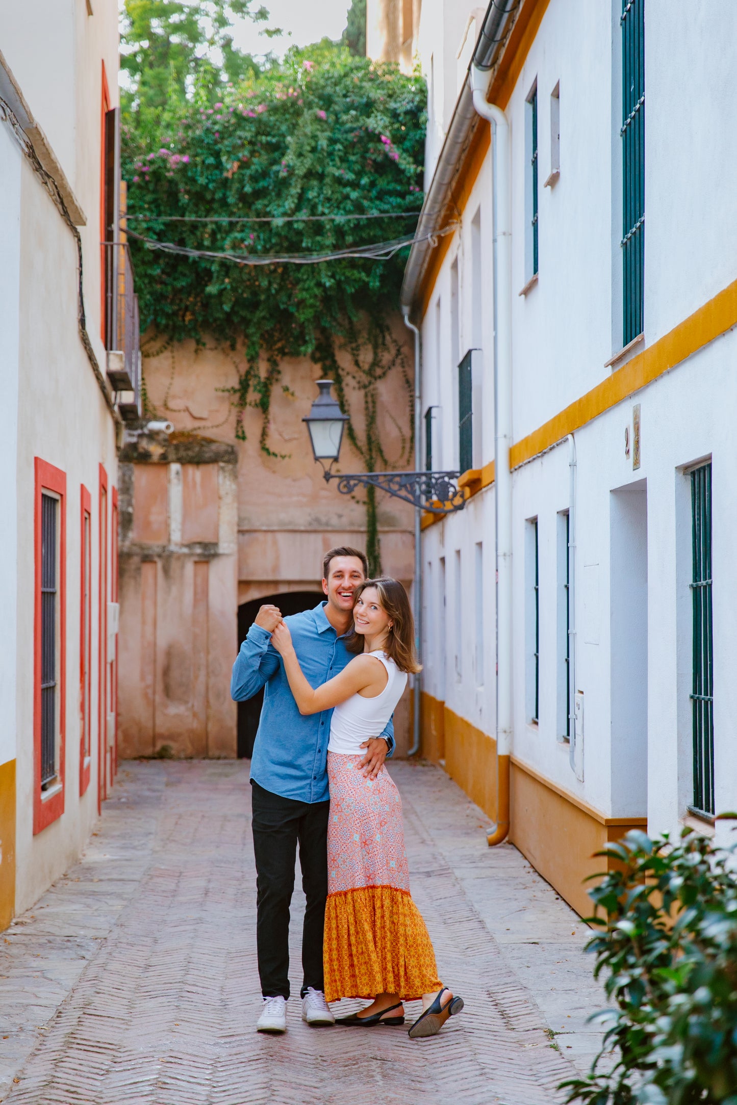 BARRIO SANTA CRUZ (OLD TOWN)
