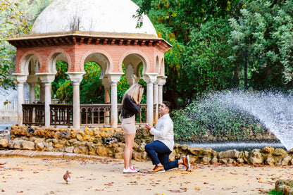 SURPRISE PROPOSAL PHOTO SESSION
