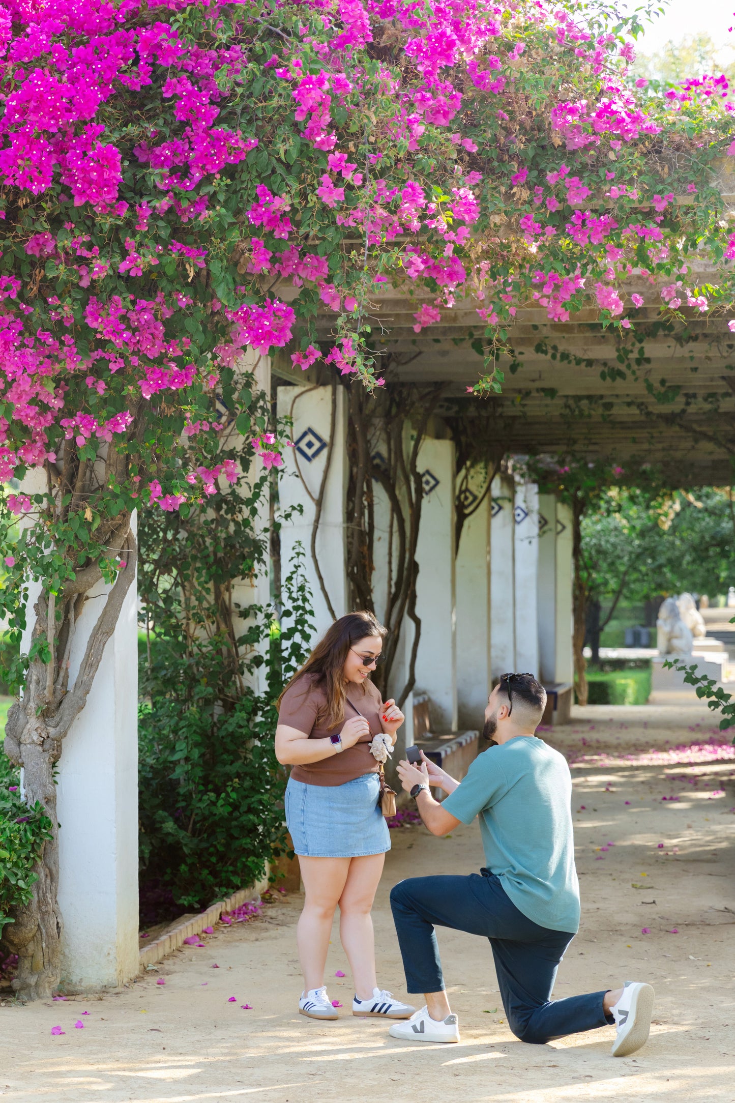 SURPRISE PROPOSAL PHOTO SESSION