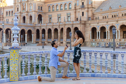 SURPRISE PROPOSAL PHOTO SESSION